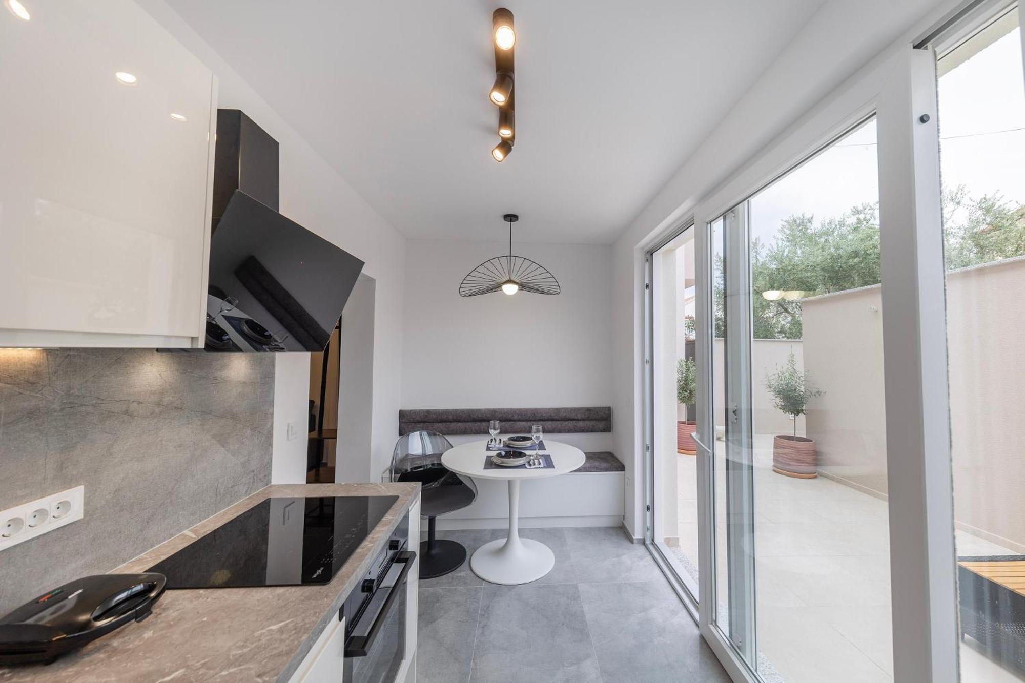 Find Your Haven In Morena Celeste Seaside Puntamika Apartments! Zadar Exterior photo