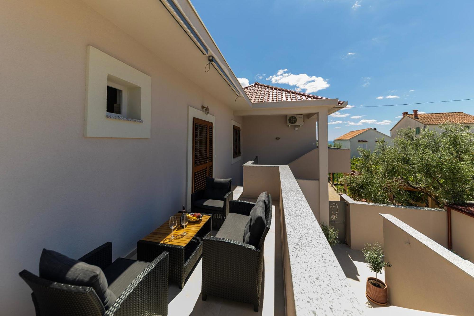 Find Your Haven In Morena Celeste Seaside Puntamika Apartments! Zadar Exterior photo